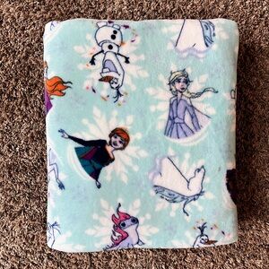 The Big One Disney Fleece Blanket - Blue and White